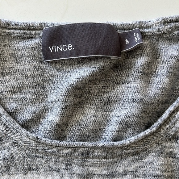 EUC Vince men’s cotton cashmere blend grey long sleeve striped sweater - Picture 2 of 8